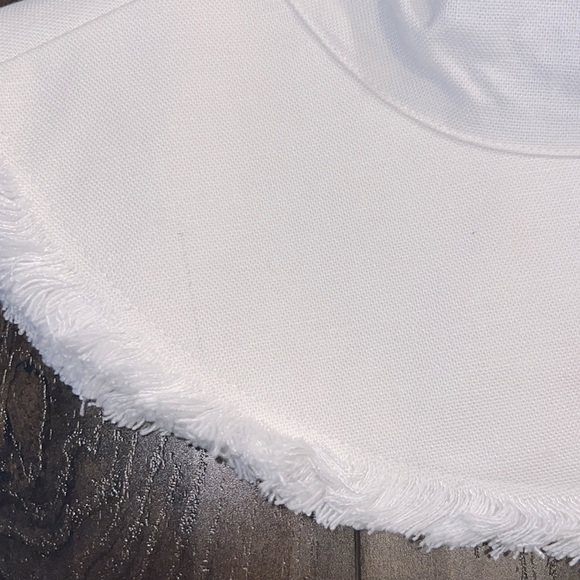 NWT Hat Attack Packable Canvas Hat - White - Picture 9 of 10